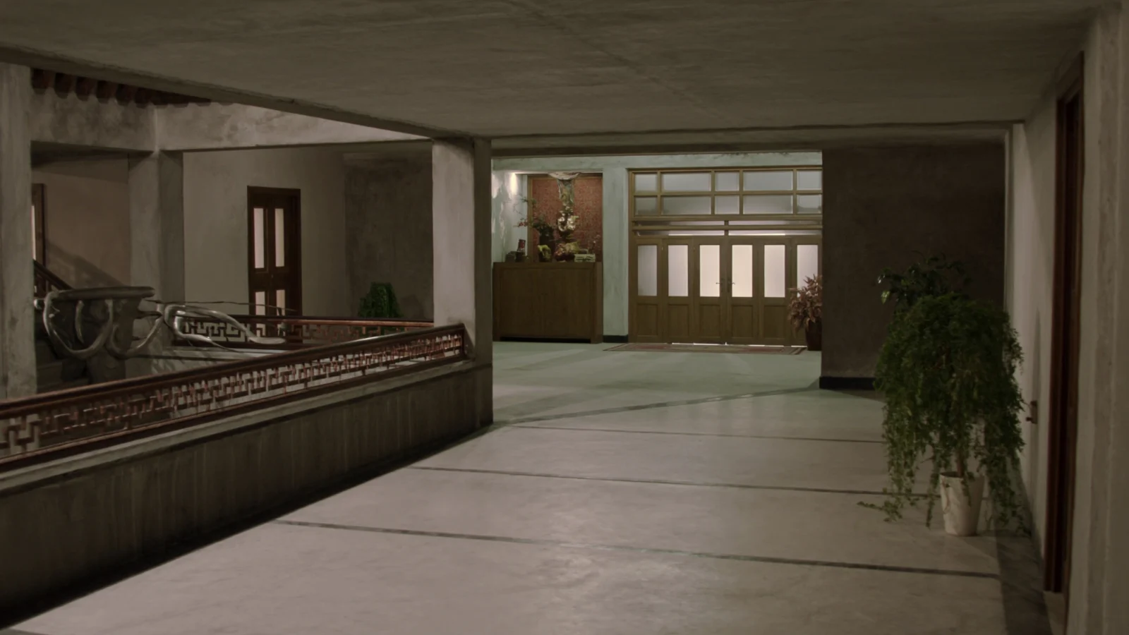 Hall de entrada de edifício residencial com portaria